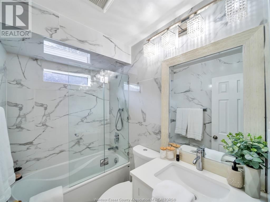 301 ARLINGTON BOULEVARD Image 18