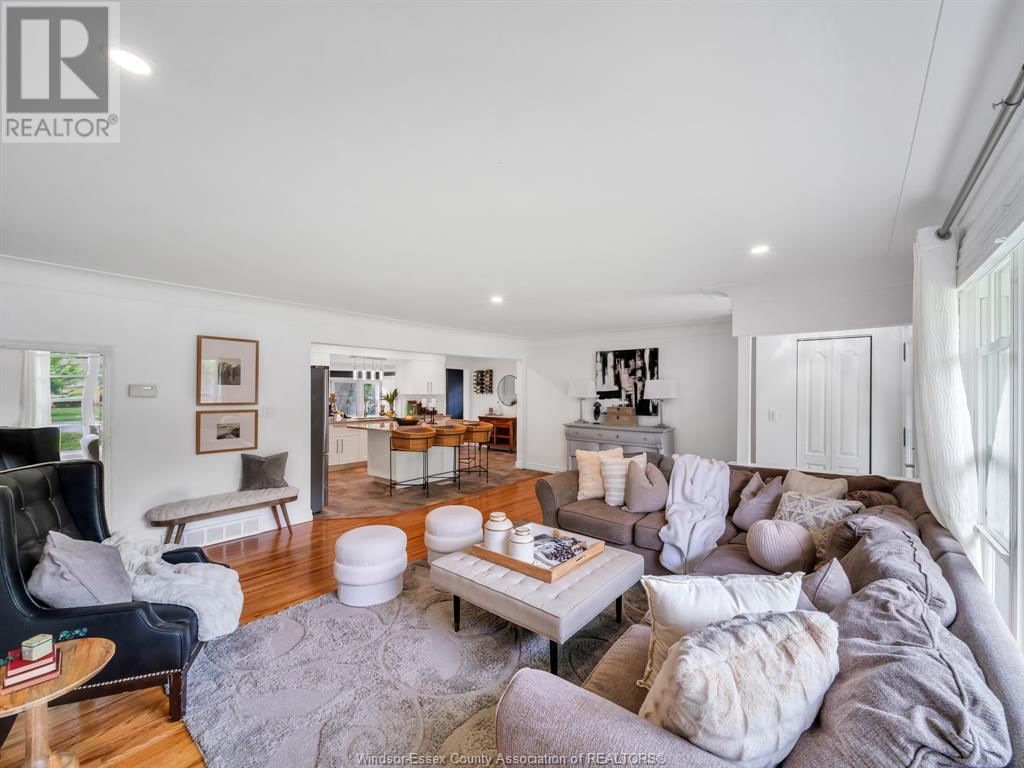301 ARLINGTON BOULEVARD Image 8