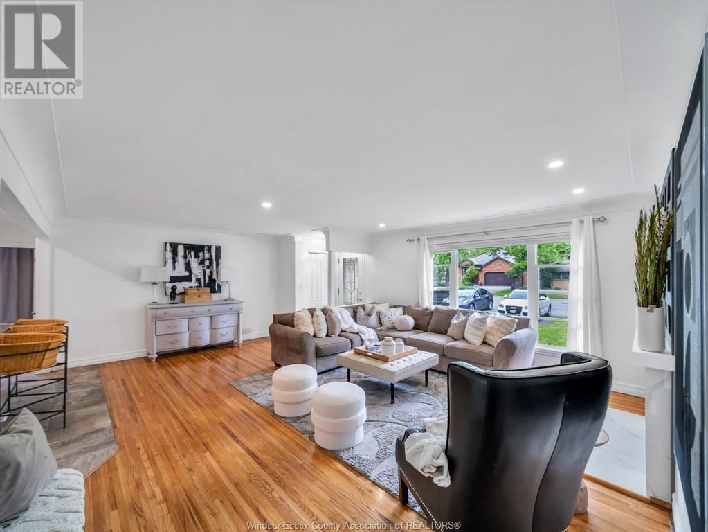 301 ARLINGTON BOULEVARD Image 9