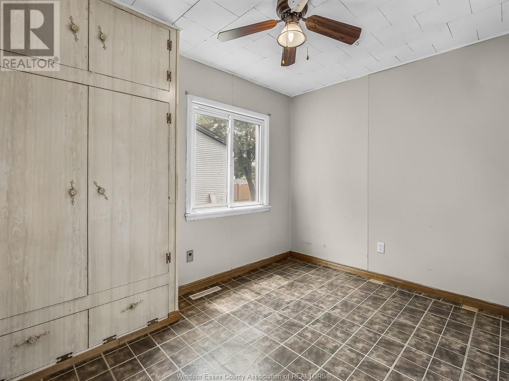 383 LAPORTE AVENUE Image 10