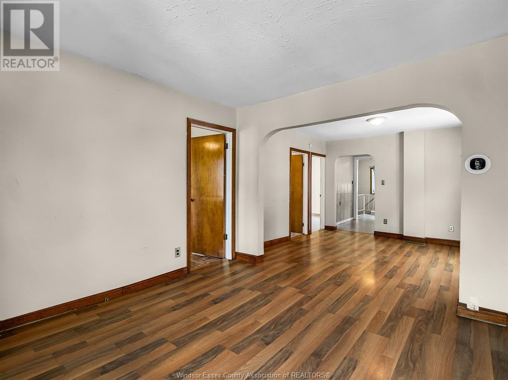 383 LAPORTE AVENUE Image 5