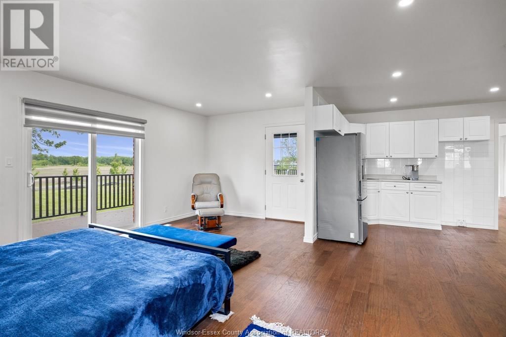 7030 HOWARD Image 24