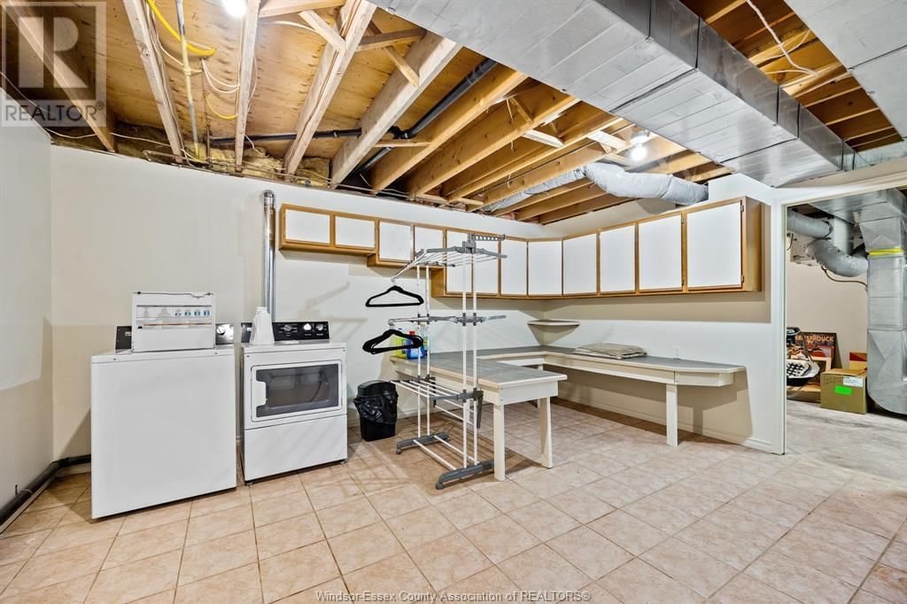 7030 HOWARD Image 39