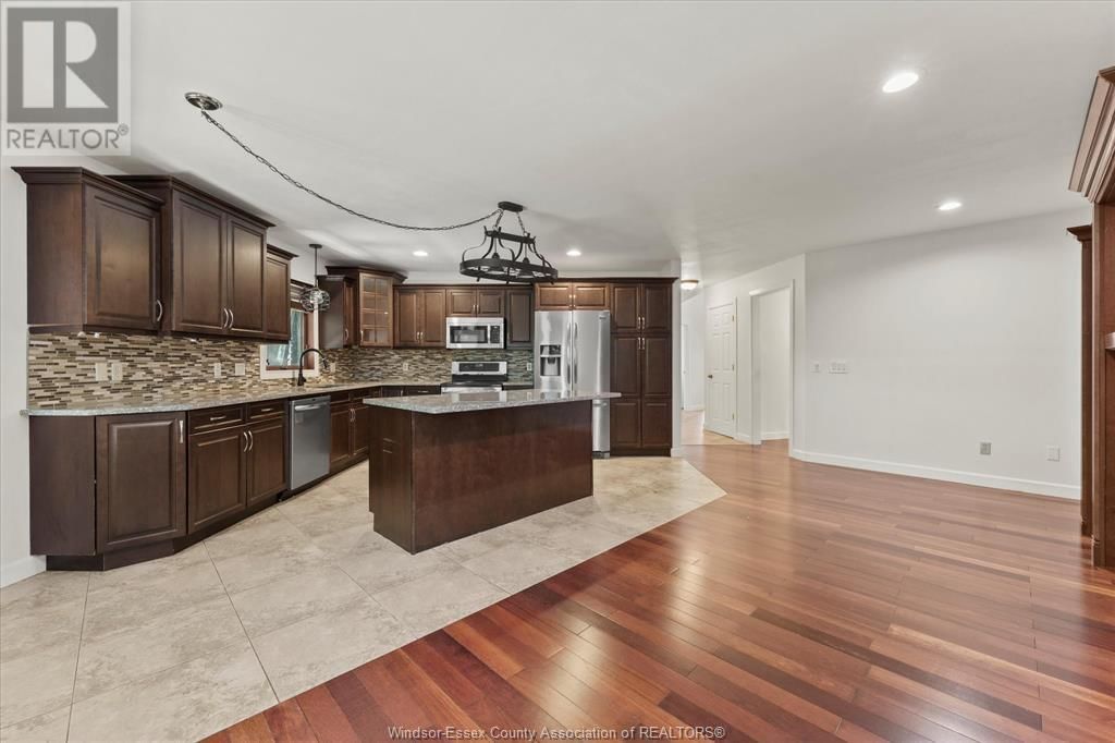 1387 CROSSWINDS DRIVE Image 13