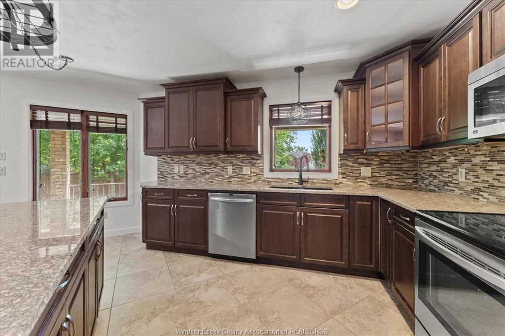 1387 CROSSWINDS DRIVE Image 15