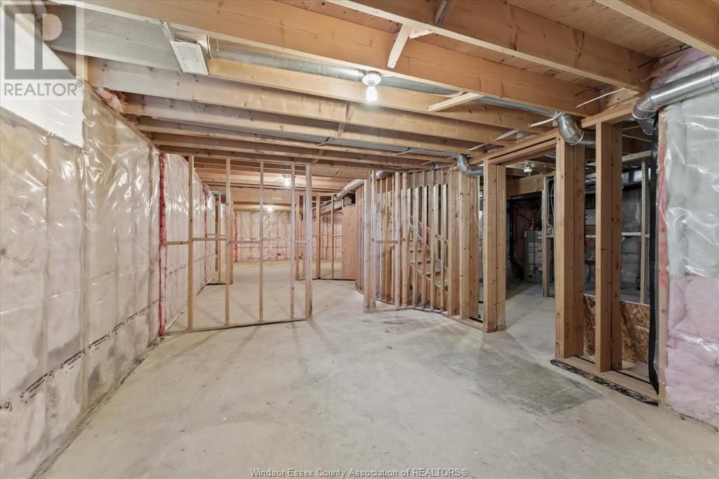 1387 CROSSWINDS DRIVE Image 30