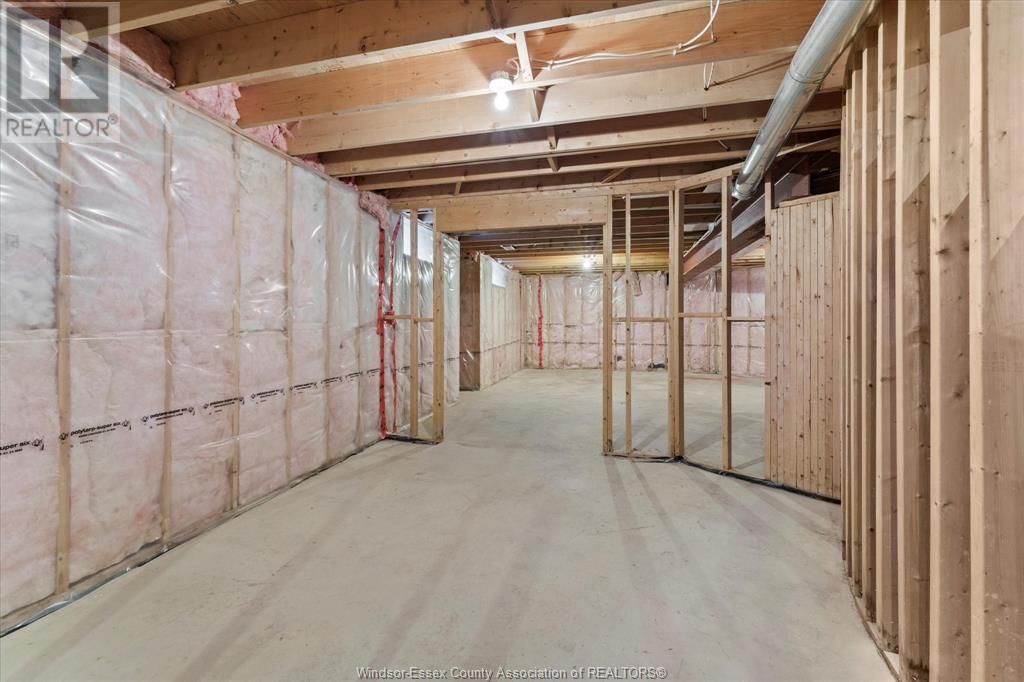 1387 CROSSWINDS DRIVE Image 31