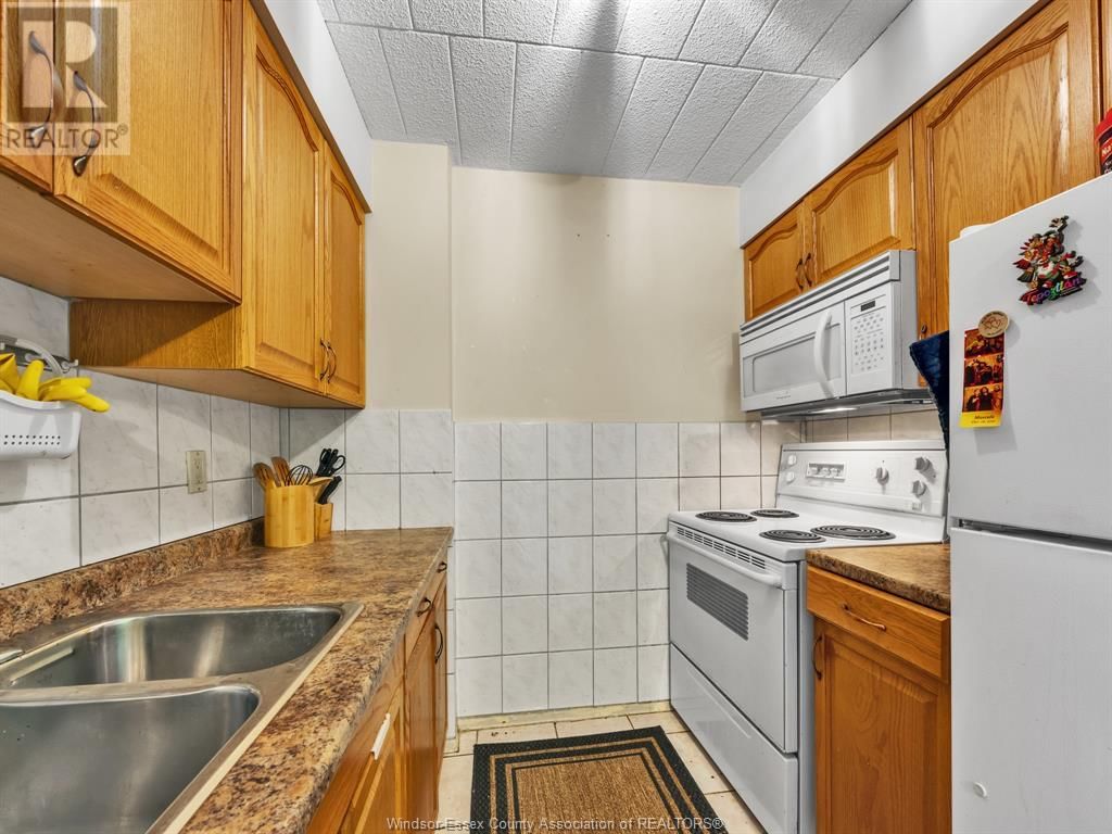 367 - 6595 THORNBERRY Image 7
