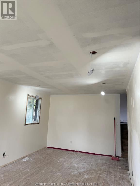 3415 FOREST GLADE DRIVE Image 4