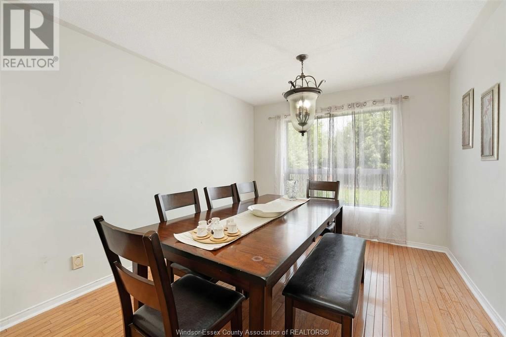 936 NORTH TALBOT Image 11