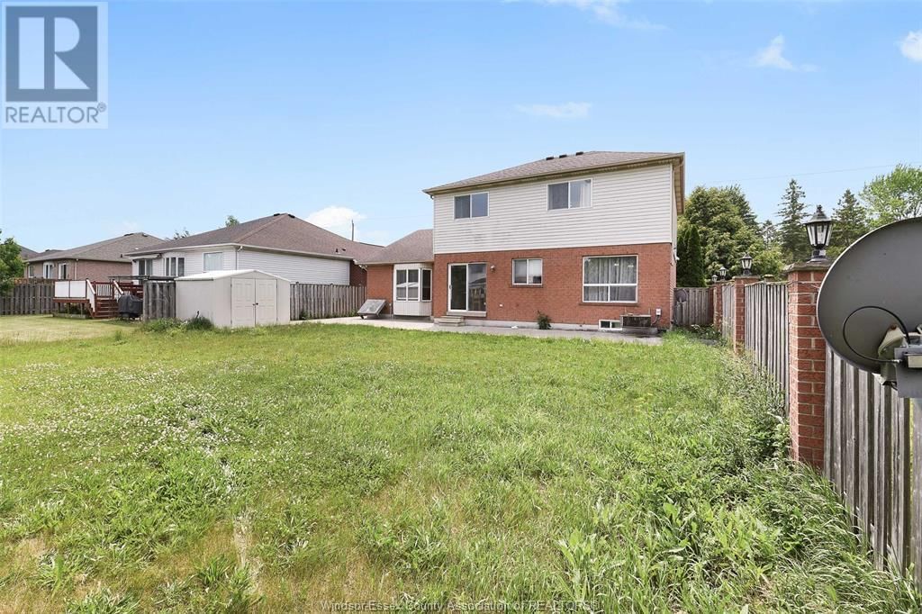 936 NORTH TALBOT Image 44