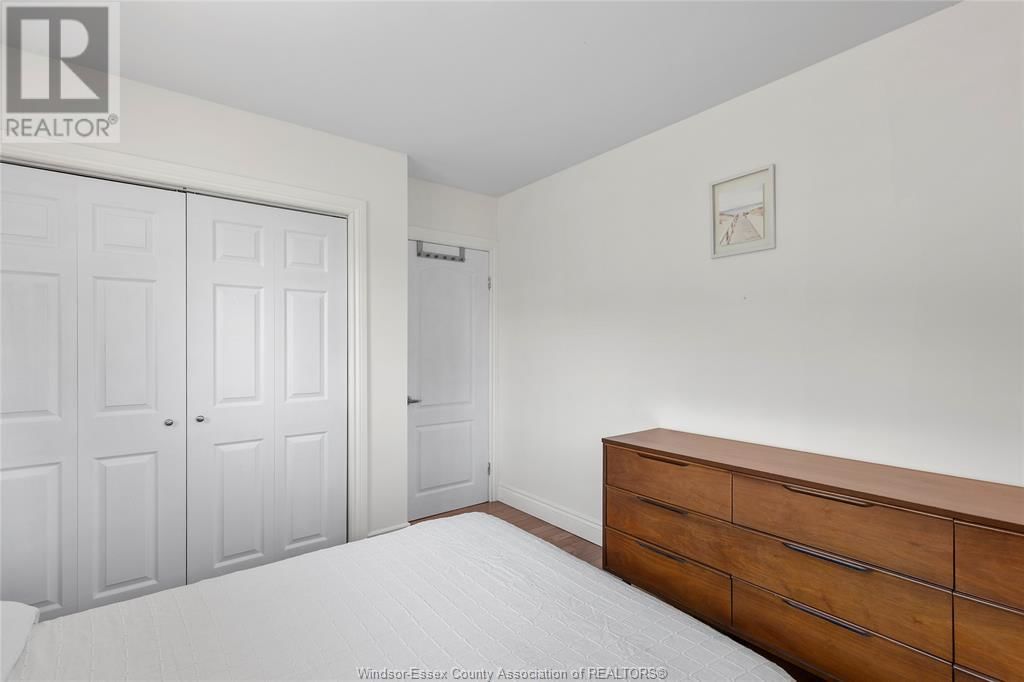 8 ERIE VIEW ROAD Image 15