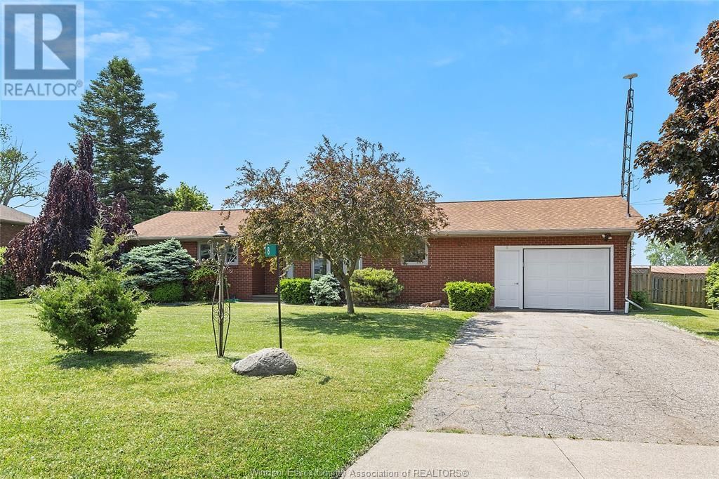 8 ERIE VIEW ROAD Image 2