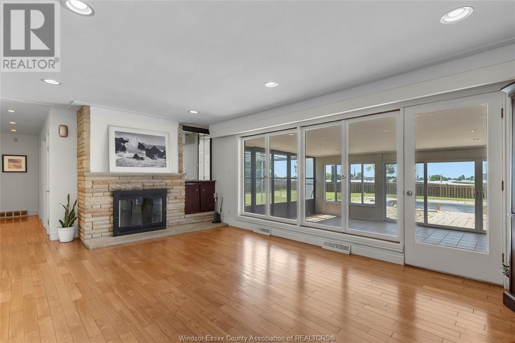 8 ERIE VIEW ROAD Image 6