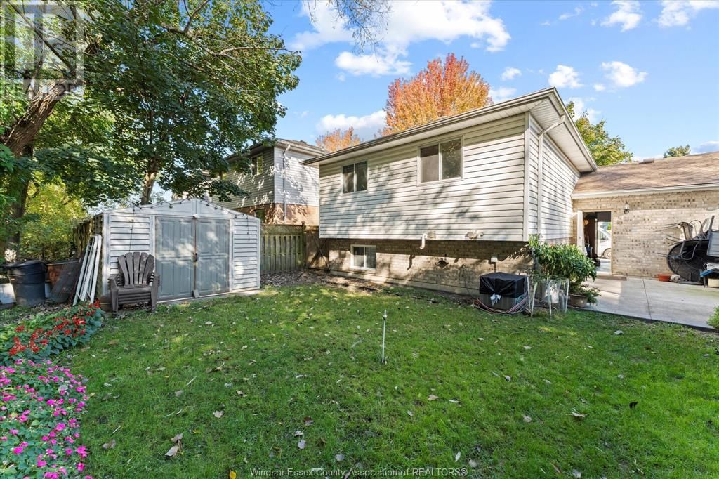 193 RIVERVILLA COURT Image 32