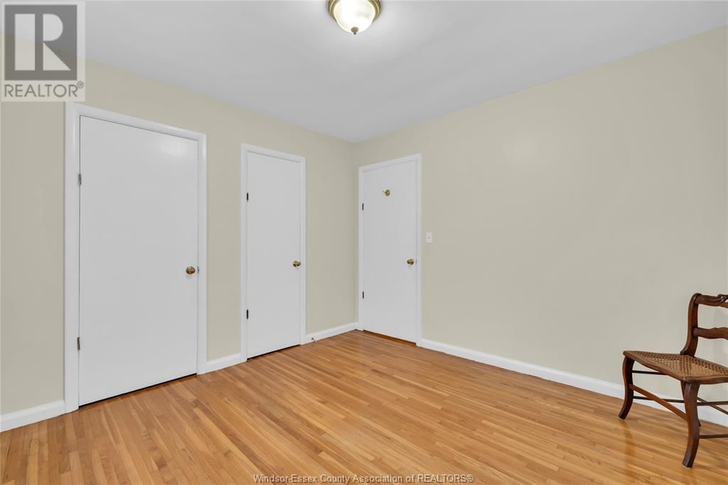 1028 VIRGINIA Image 12