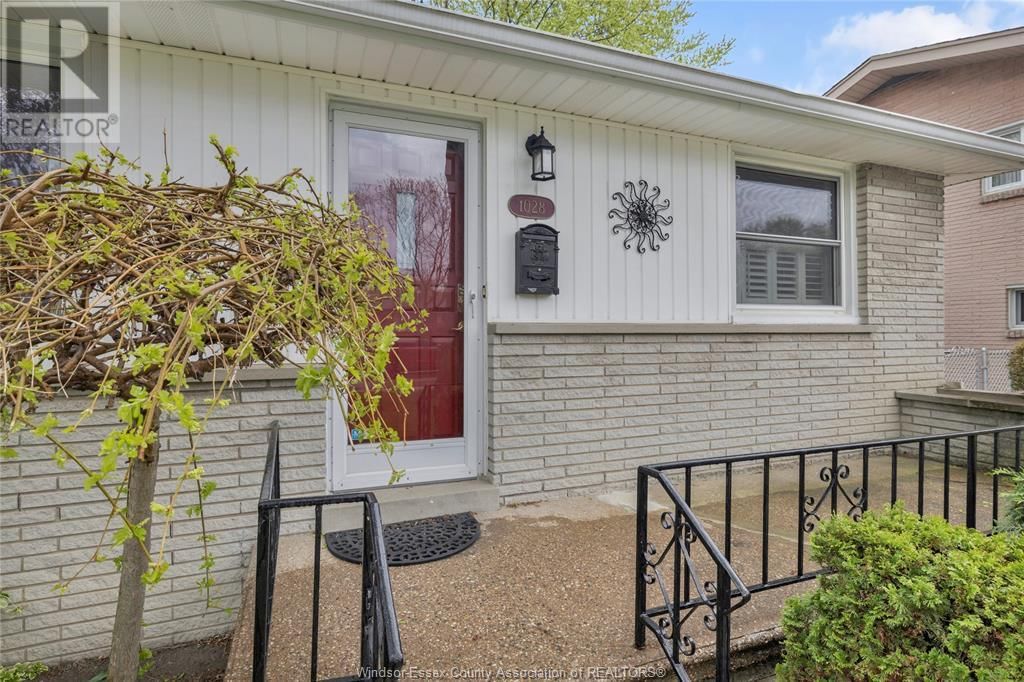 1028 VIRGINIA Image 2