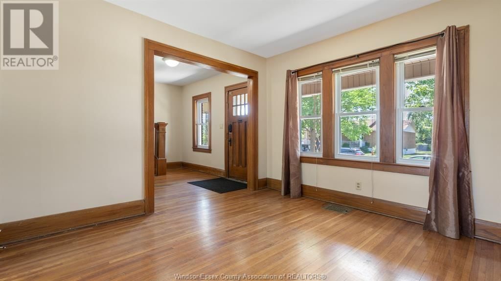 1060 LAWRENCE ROAD Image 10