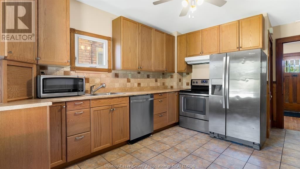 1060 LAWRENCE ROAD Image 12