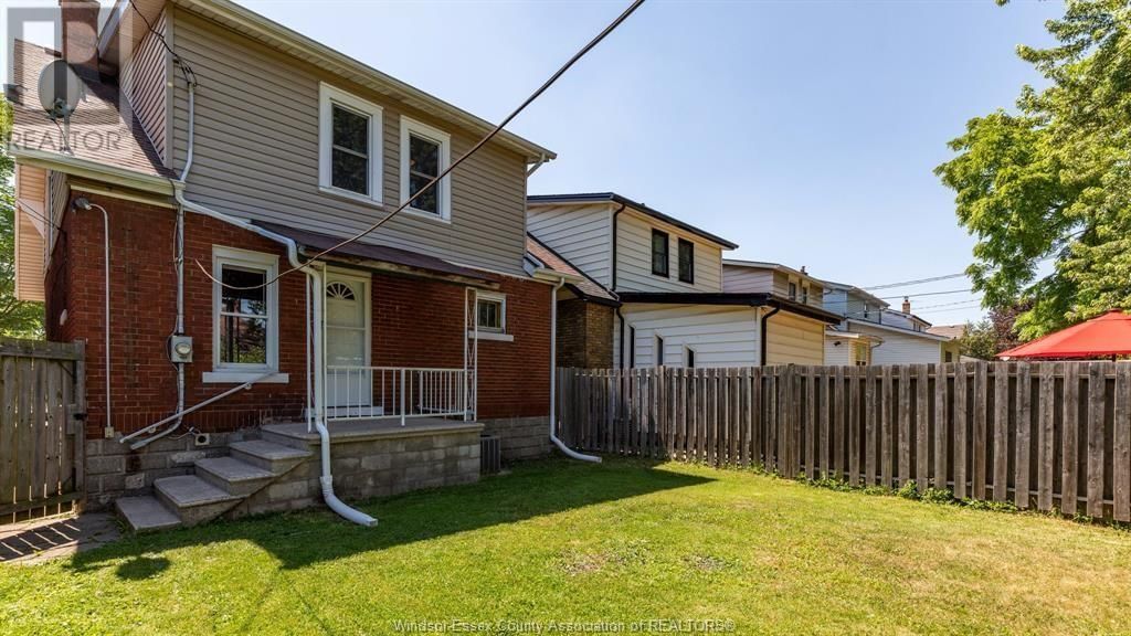 1060 LAWRENCE ROAD Image 5