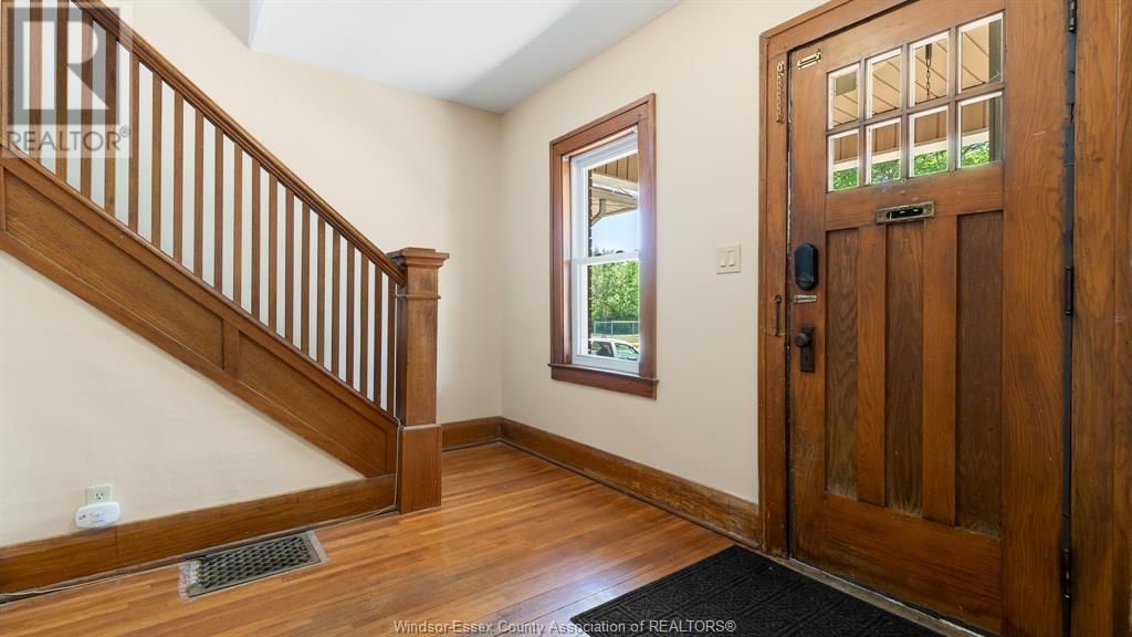 1060 LAWRENCE ROAD Image 7