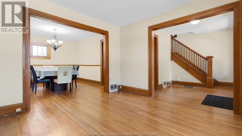 1060 LAWRENCE ROAD Image 8