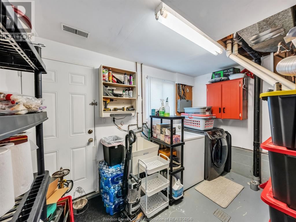 10670 LAMBETH ROAD Image 17