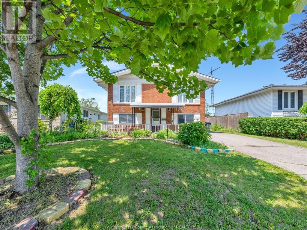 10670 LAMBETH ROAD Image 4