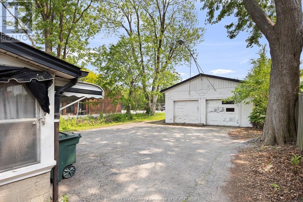 9803 TECUMSEH ROAD EAST Image 13