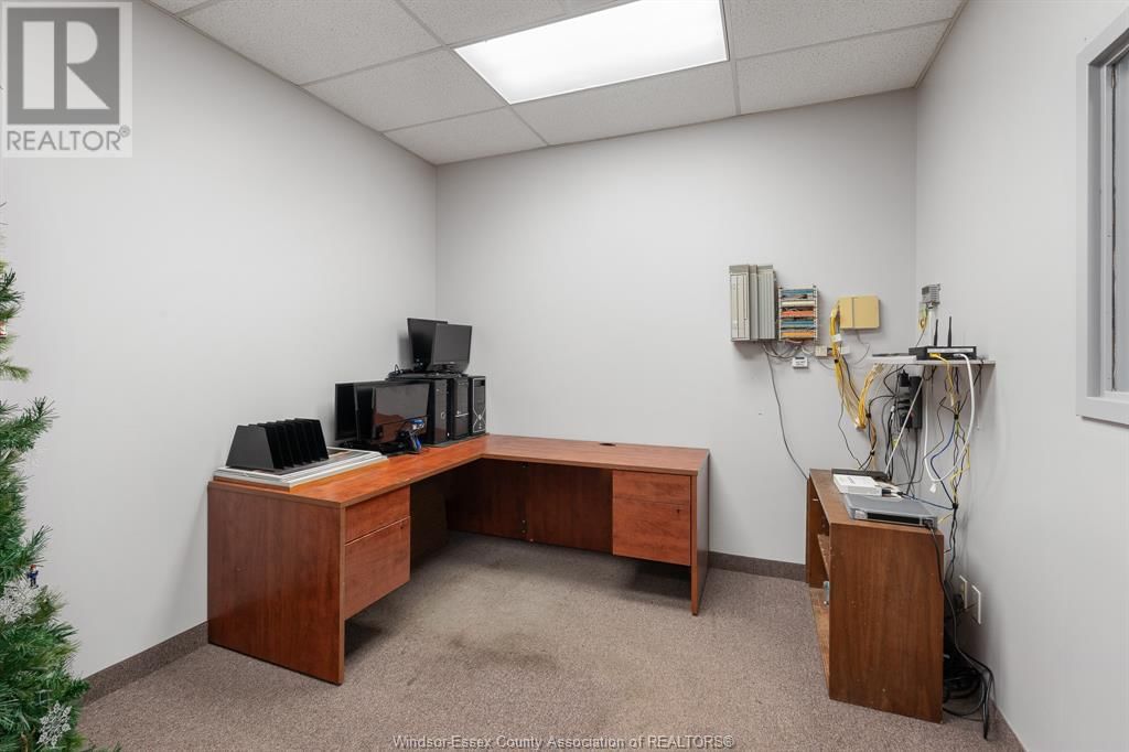 4045 INDUSTRIAL Image 15