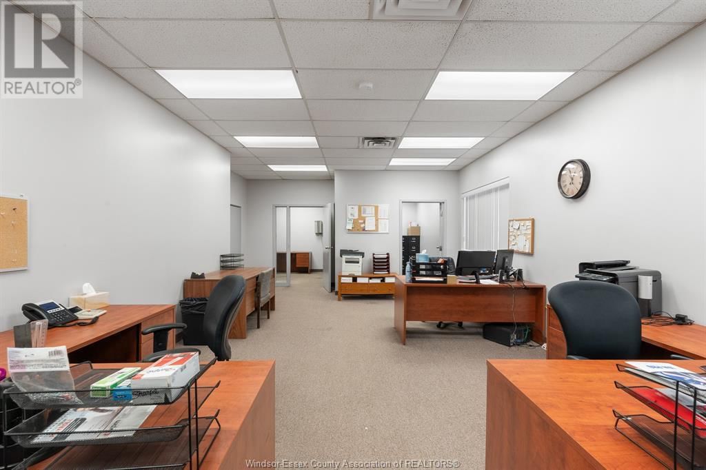 4045 INDUSTRIAL Image 18