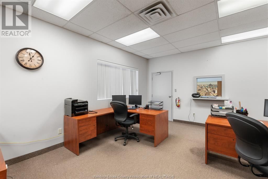 4045 INDUSTRIAL Image 19