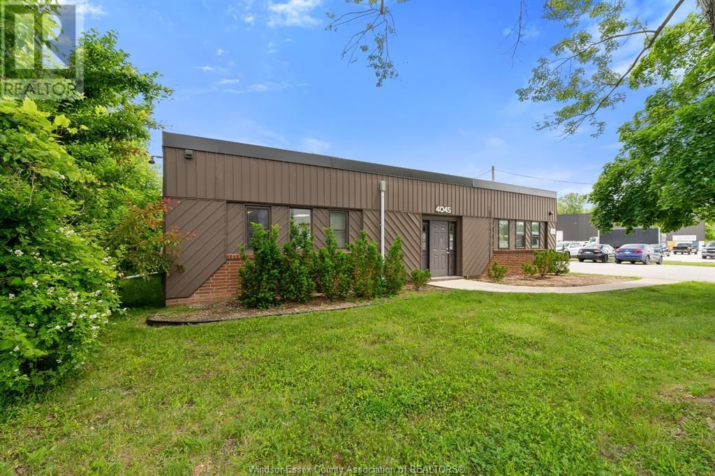 4045 INDUSTRIAL Image 2