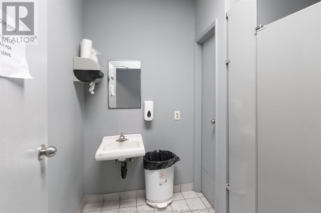 4045 INDUSTRIAL Image 27