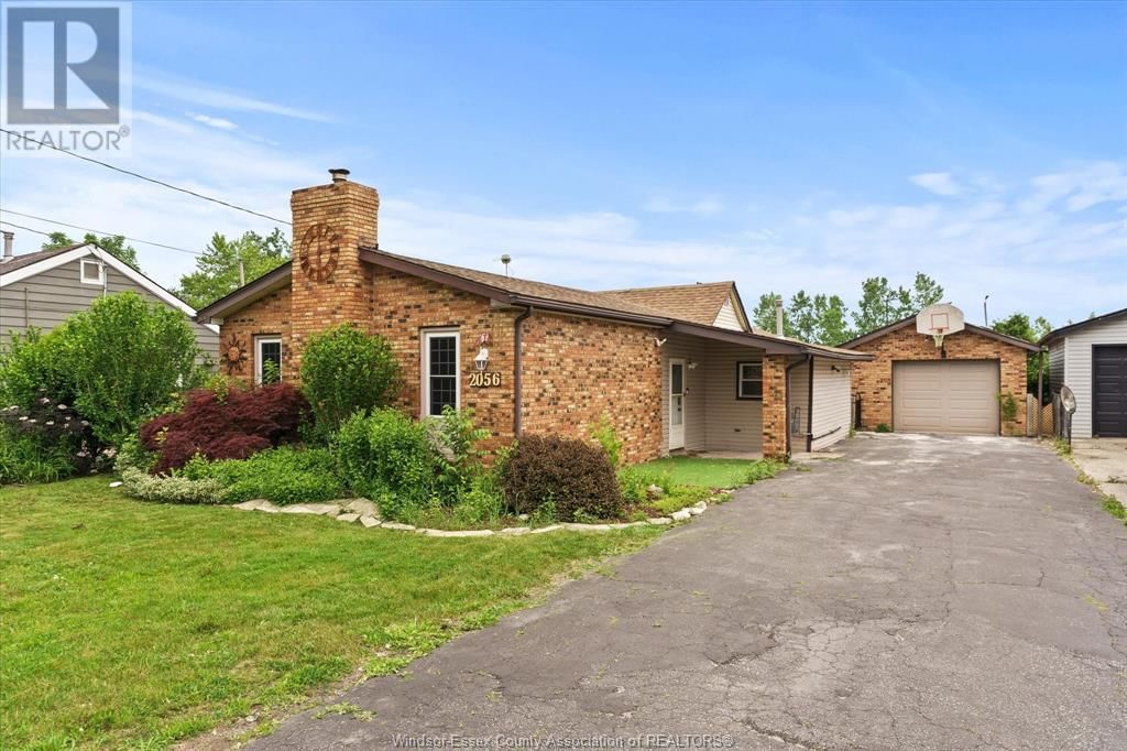 2056 JEFFERSON Image 1