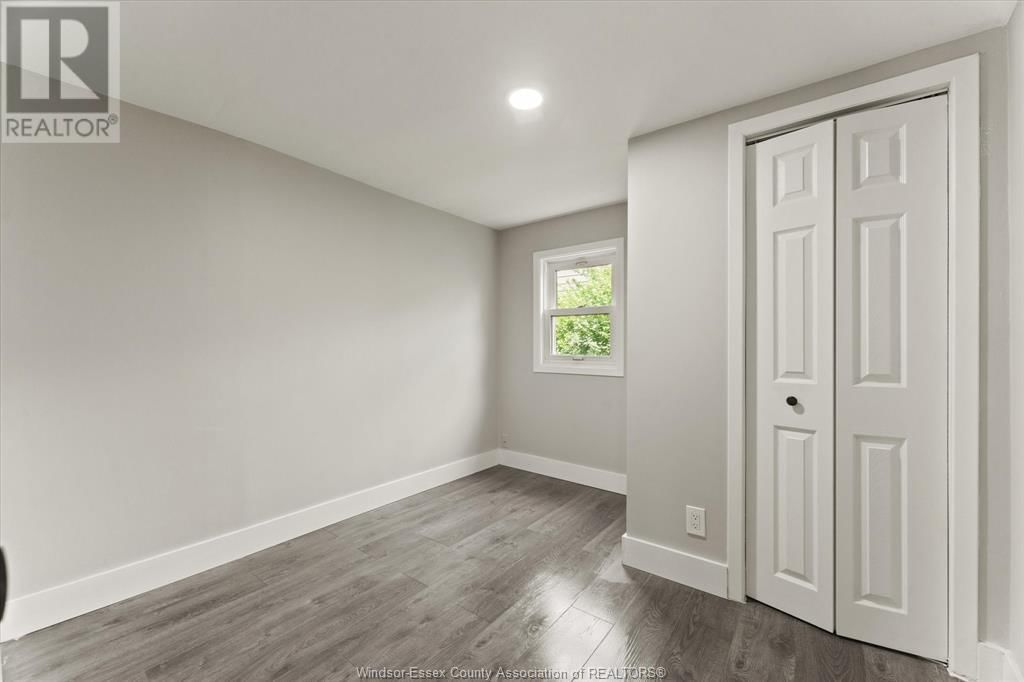 2056 JEFFERSON Image 24