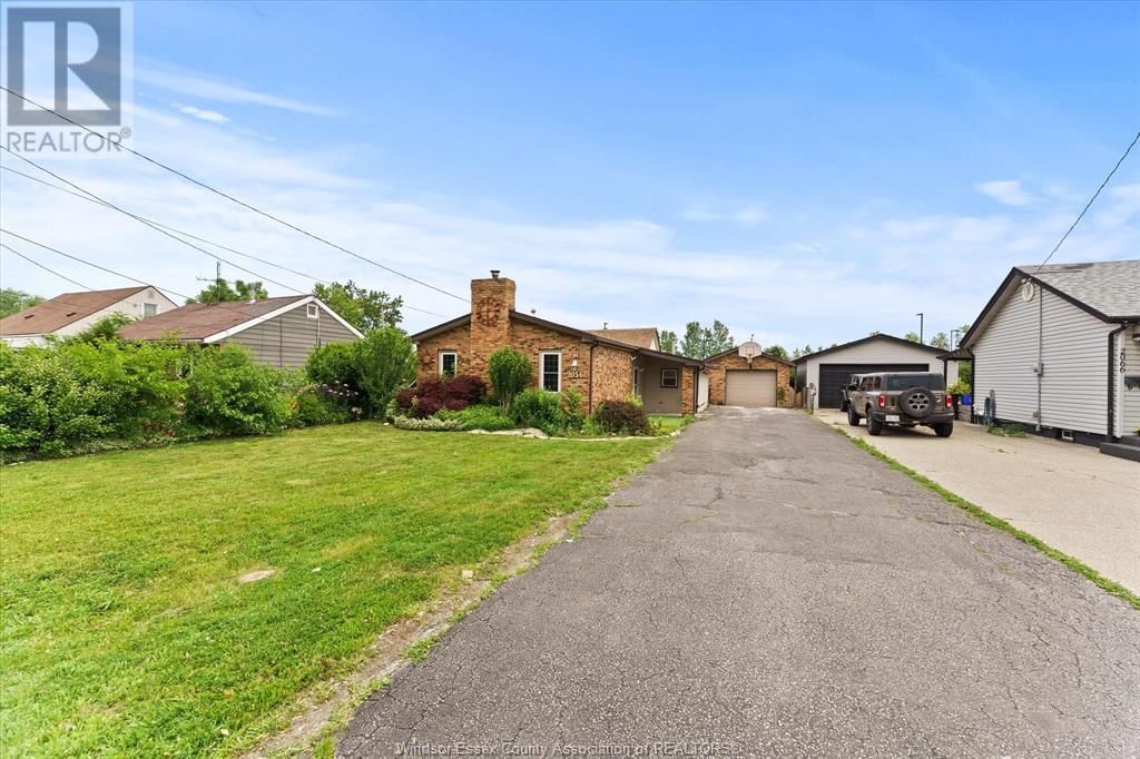 2056 JEFFERSON Image 4