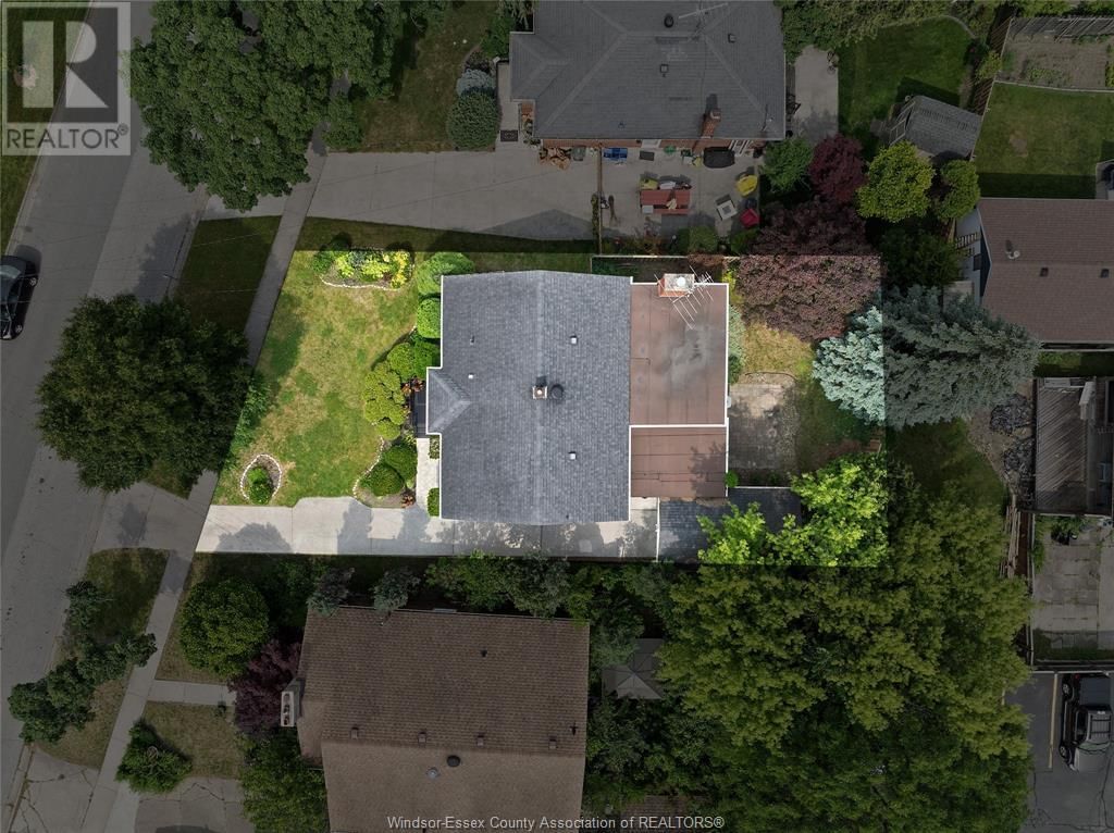 4495 PLEASANT PLACE Image 27