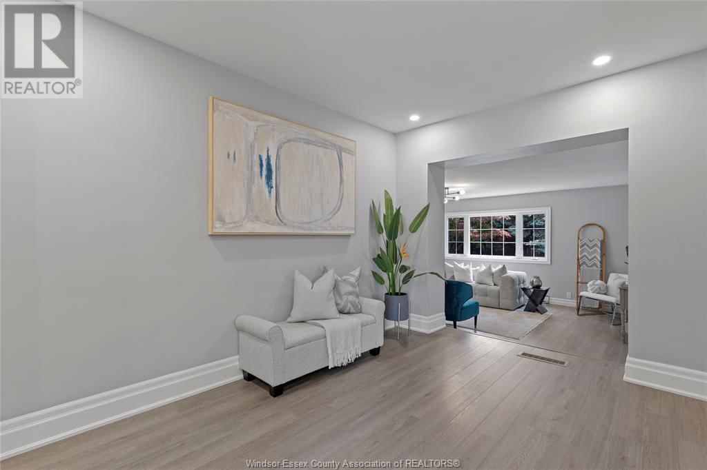 4495 PLEASANT PLACE Image 9