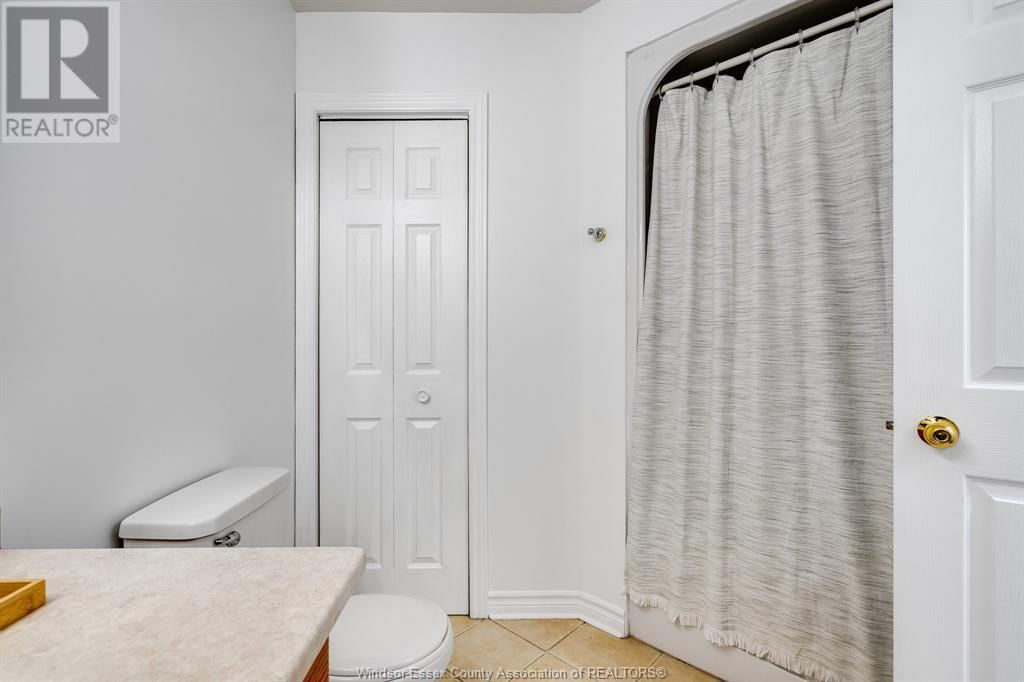 532 EMILY LANE Image 21