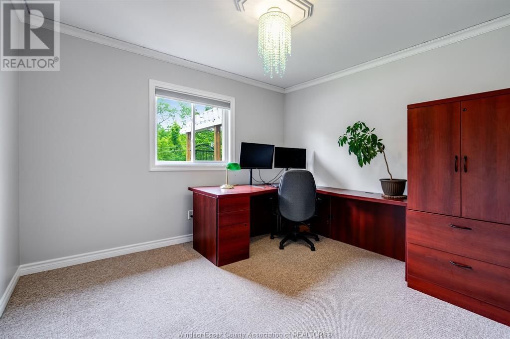 532 EMILY LANE Image 22