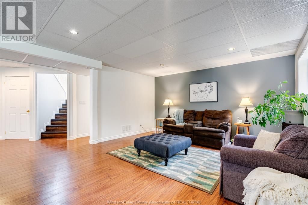 532 EMILY LANE Image 26