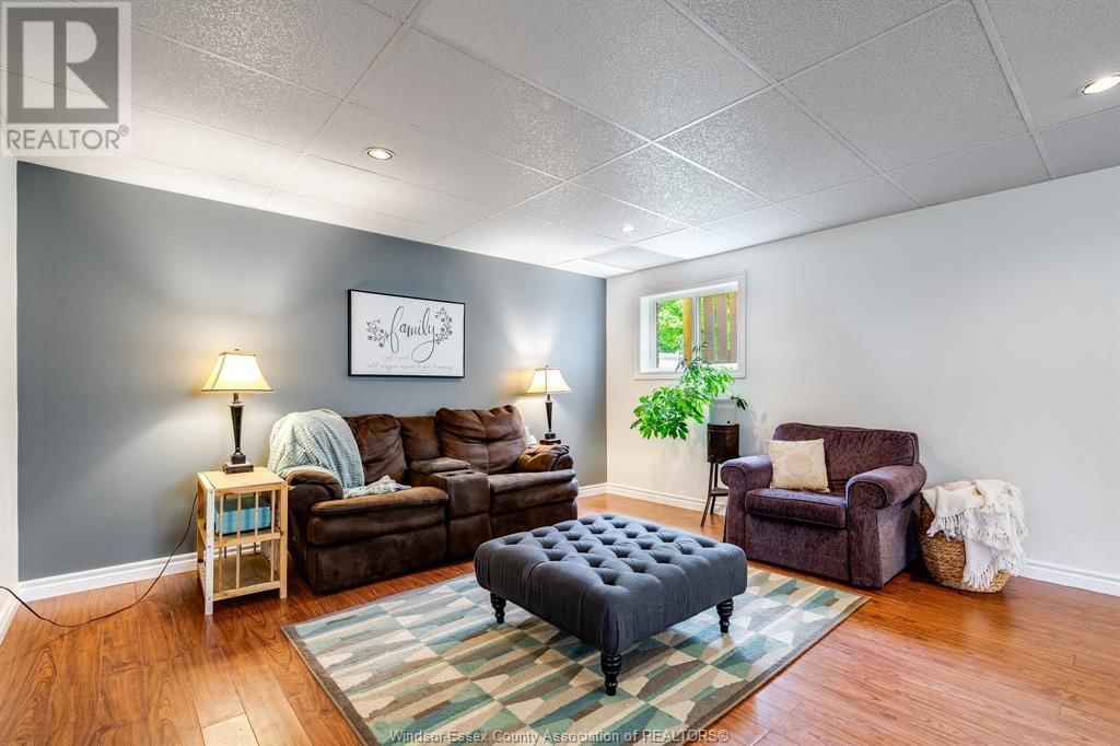 532 EMILY LANE Image 27