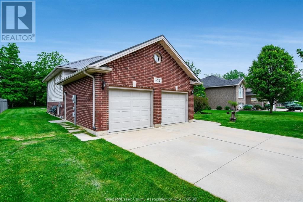 532 EMILY LANE Image 36