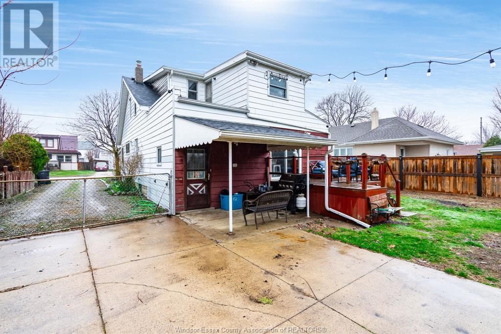 111 ELLIOTT STREET Image 17