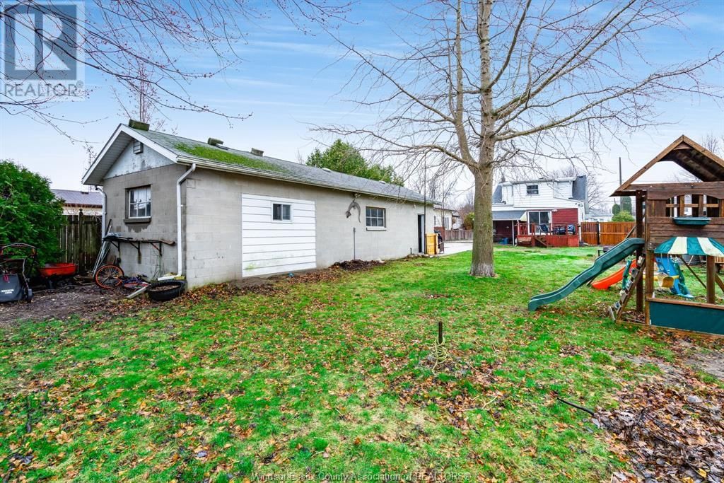 111 ELLIOTT STREET Image 22