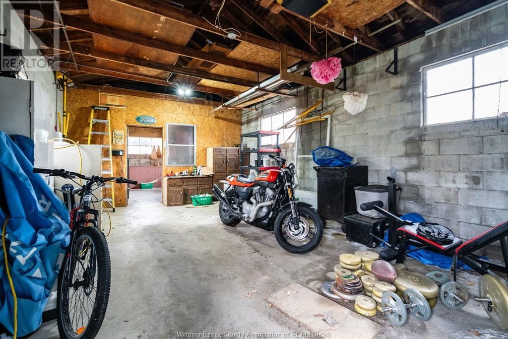 111 ELLIOTT STREET Image 23