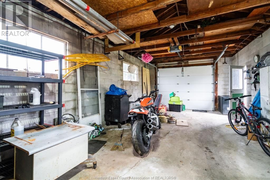 111 ELLIOTT STREET Image 24