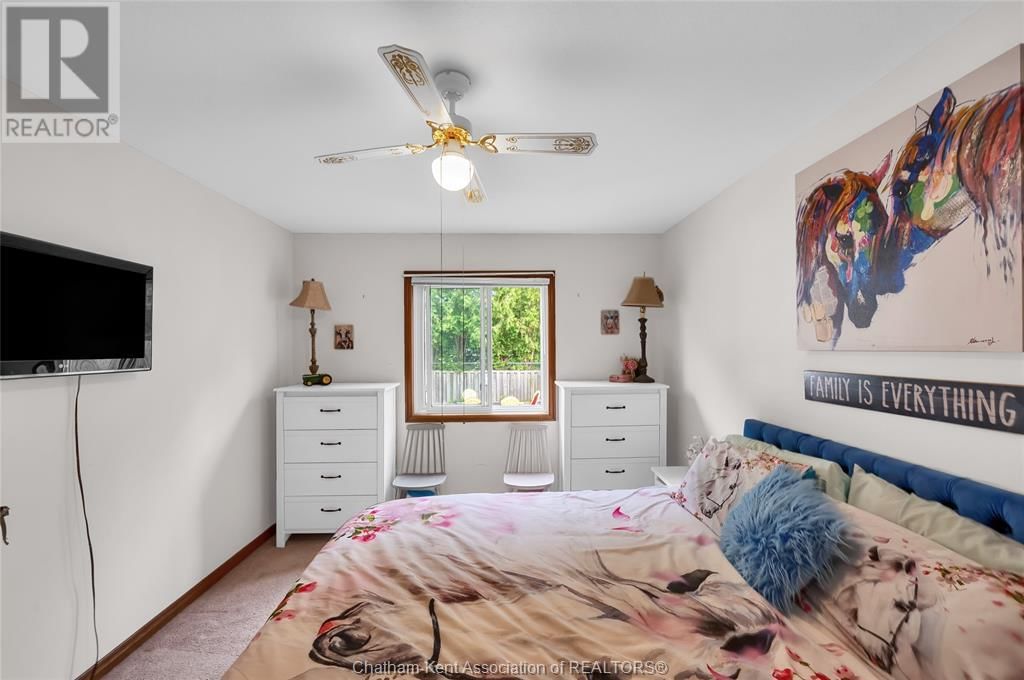 83 BRISTOL DRIVE Image 32