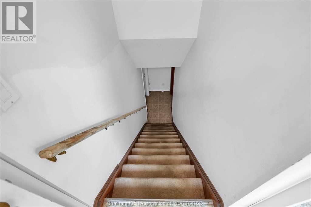 83 BRISTOL DRIVE Image 38
